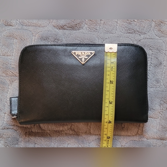 Authentic Prada Saffiano Leather Wallet - Picture 11 of 12